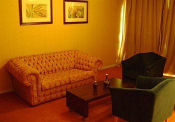 Phenícia Bittar 4* Brasilia