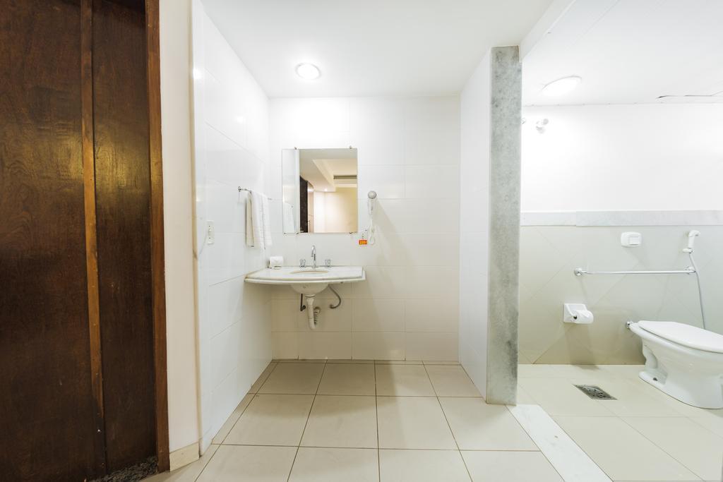 Phenícia Bittar 4*