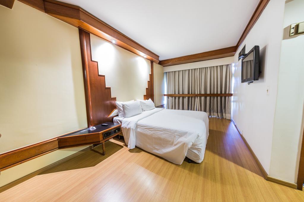 Phenícia Bittar Hotel Brasilia